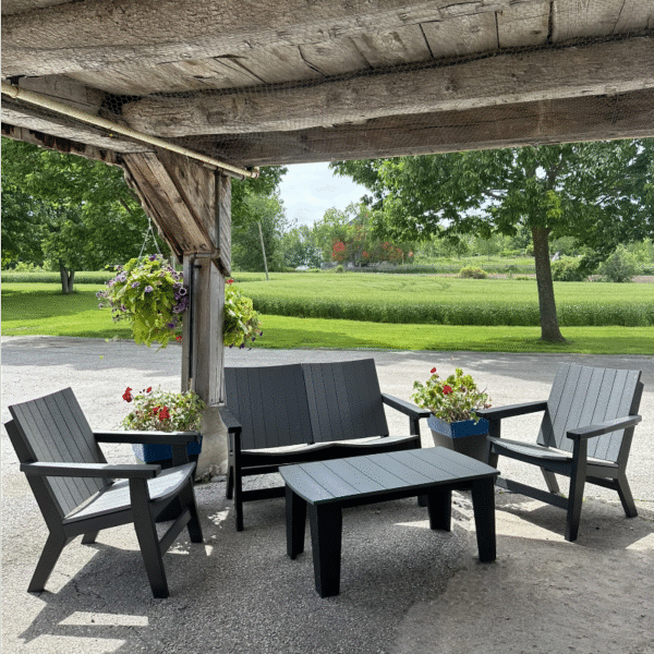 Tilla outdoor set